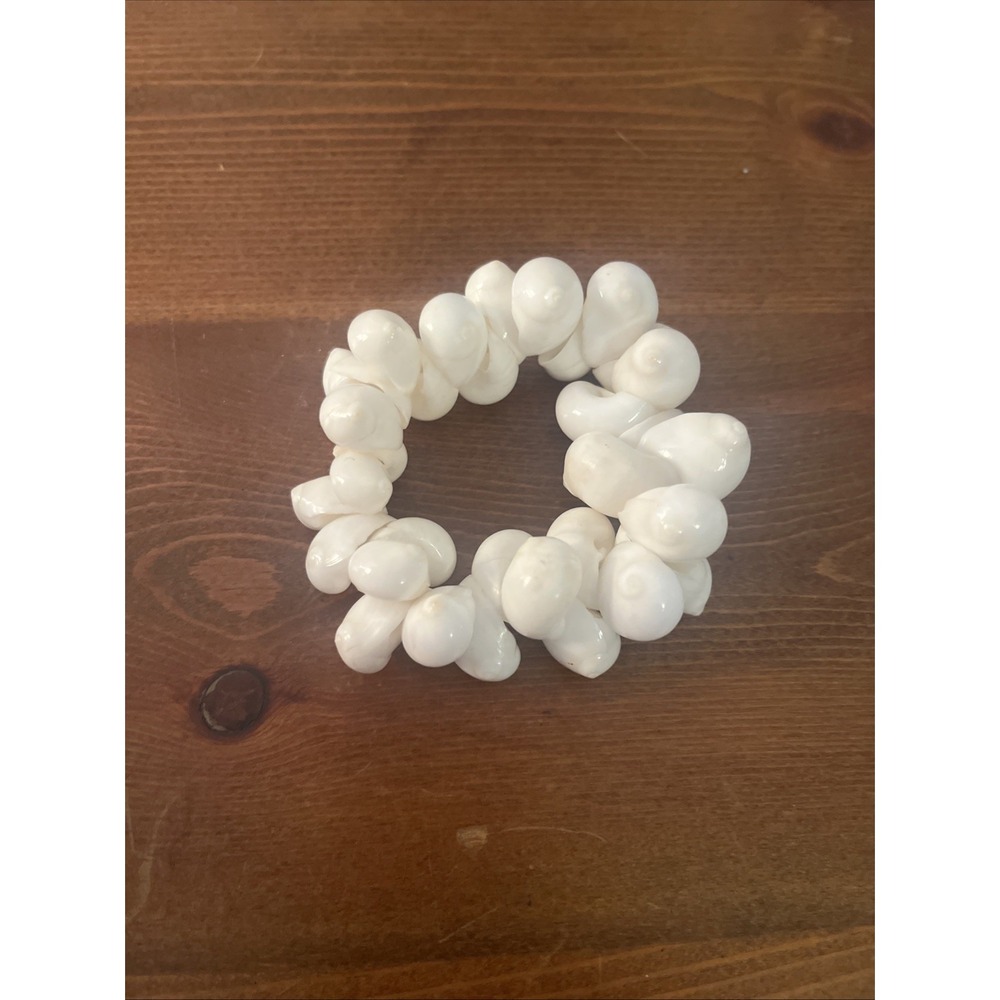 Mini White‎ Shell Elastic Bracelet